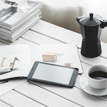 英格兰队在欧预赛中踢出精彩对决